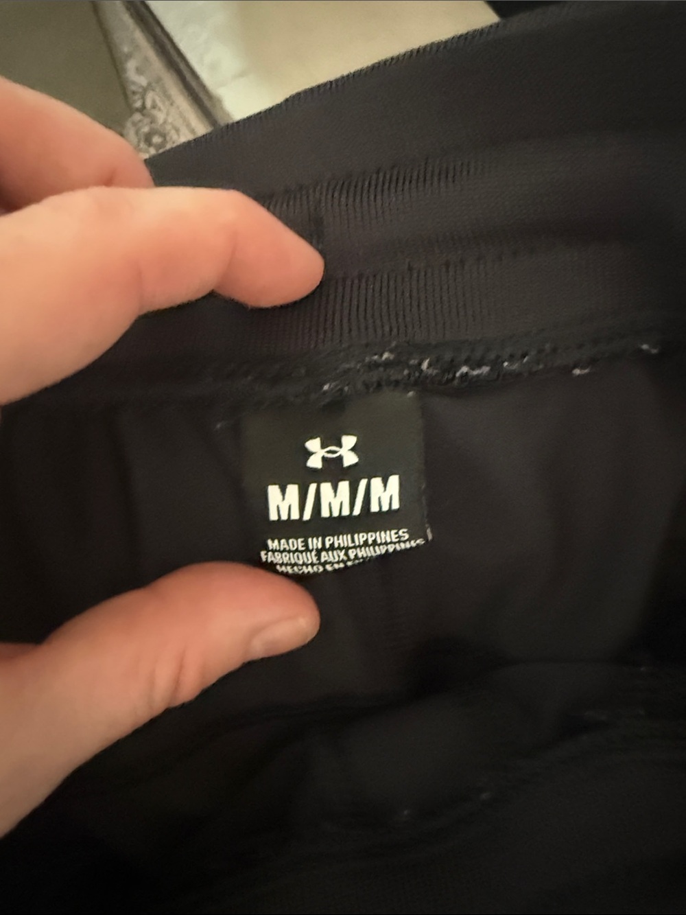 On running joggers with a pair of Under armour joggers… never worn no tags! - Picture 5 of 6